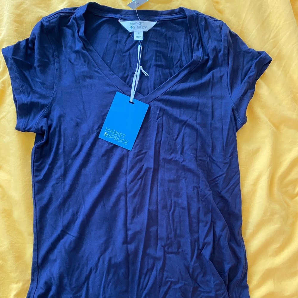 V neck tee